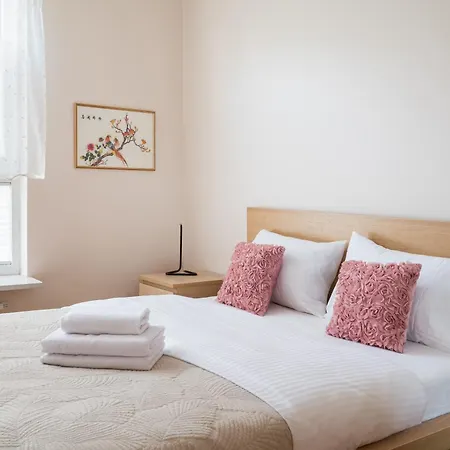 Jezioro Goclawskie Cosy By Bookinghost