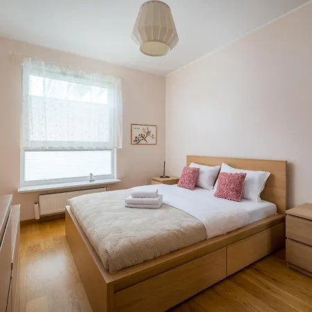 Jezioro Goclawskie Cosy By Bookinghost *