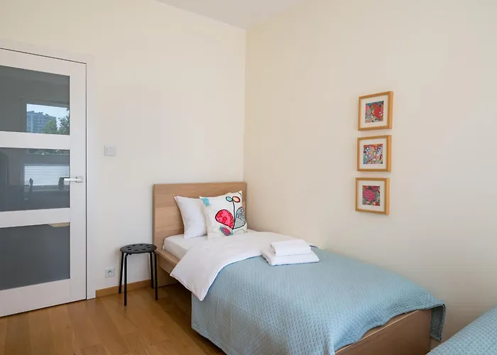 Jezioro Goclawskie Cosy By Bookinghost *