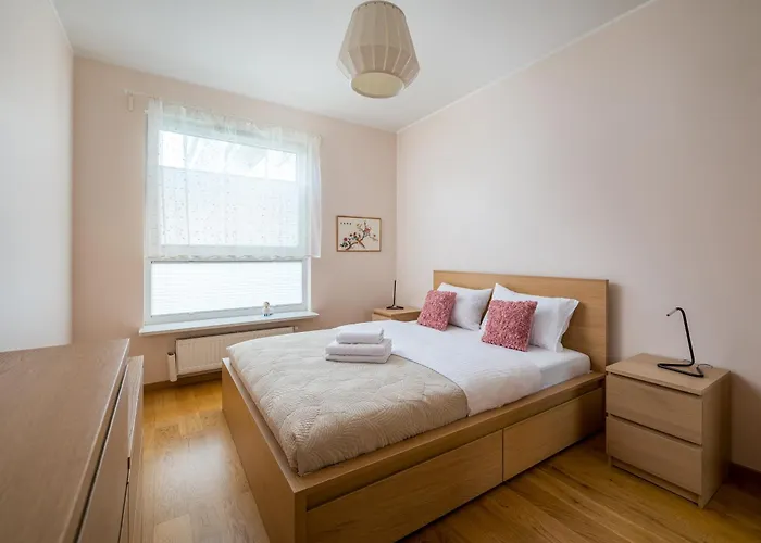 Jezioro Goclawskie Cosy By Bookinghost *