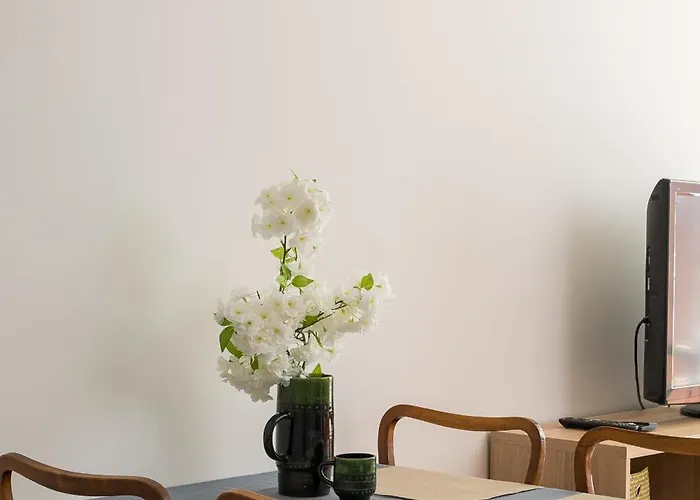 Apartment Jezioro Goclawskie Cosy By Bookinghost *